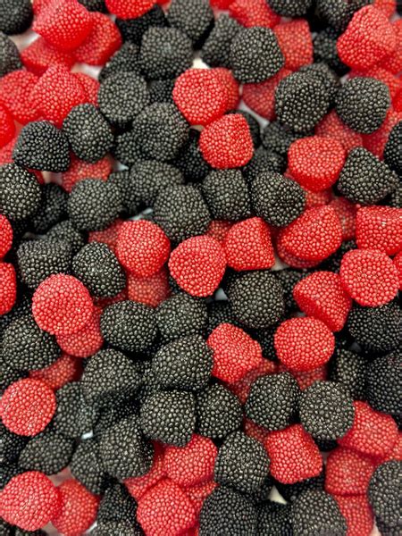 Жевательный европейский мармелад Ягоды в обсыпке 1кг - купить с ...