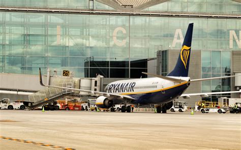 Ryanair Repsol Sign Agreement For Sustainable Aviation Fuel AeroTime