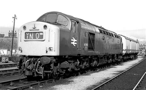 In The Sun Haymarket Class 40 40060 Stands In The Yard At Flickr