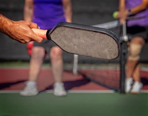 5 Different Types of Pickleball Paddle Grips - PickleVine.com