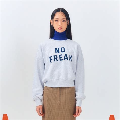 No Freak Crop Sweatshirts Melange White 감도 깊은 취향 셀렉트샵 29cm