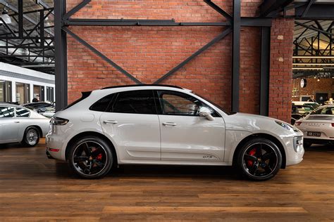 Porsche Macan Gts Crayon Richmonds Classic And Prestige Cars