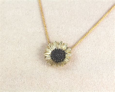 K K Solid Gold And Black Diamonds Sunflower Pendant Necklace For