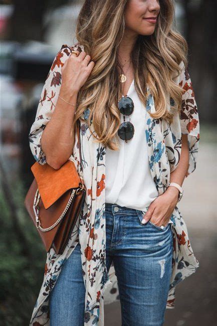 How To Wear Jeans With Kimonos In Spring 20 Outfit Ideas Kimono