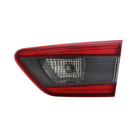 Replace Su C Passenger Side Inner Replacement Tail Light Capa