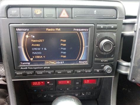 Radio Audi Navigation Plus Rns E A B B S Din Kod Miejska G Rka