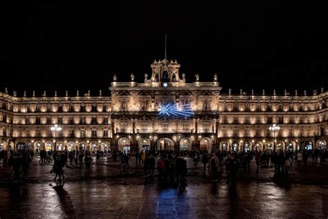 Premium Photo | View of the plaza mayor of salamanca night