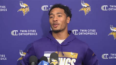 Cam Bynum asks for visa help for wife stuck in Philippines | FOX 9