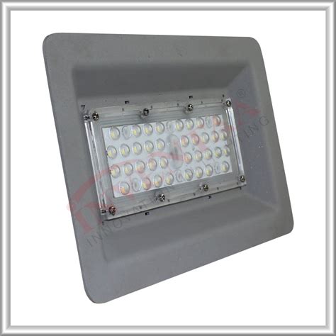 Inventaa Zeva Led Lens Flood Light W Ip Rating Ip At Rs