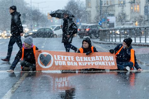 German Mayor Strikes Deal To Stop Group S Climate Roadblocks The