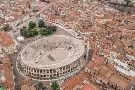 Verona First Discovery Walk And Reading Walking Tour