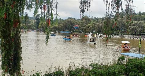 Burnham Park Relax Take A Walk Ride A Swan Boat In Baguio City Quedank