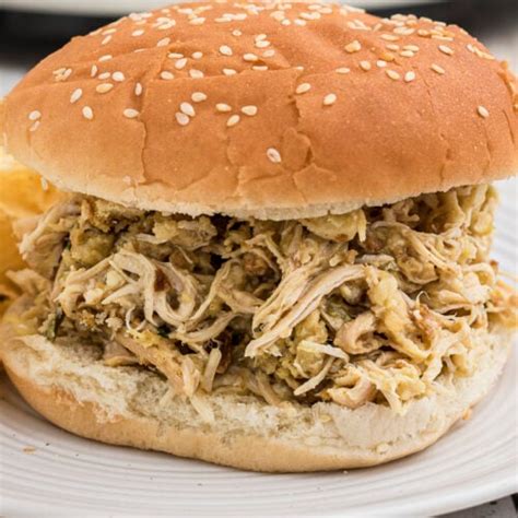 Shredded Ohio Chicken Sandwiches Crockpot The Magical Slow Cooker