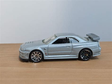 Hot Wheels Nissan Skyline GT R R Silver First Edition Loose Hobbies Toys Toys Games On