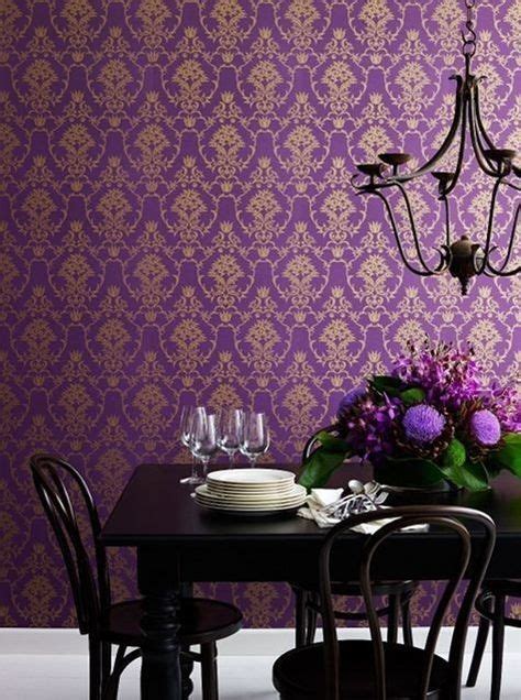 21 Amethyst Bedroom Ideas Purple And Gold Wallpaper Purple And Gold Bedroom Purple Wallpaper