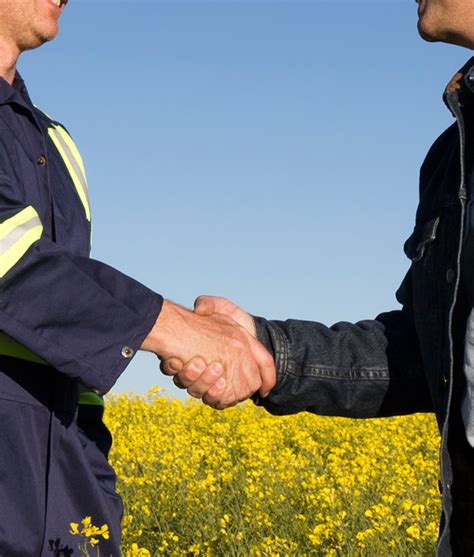 how to become a land agent