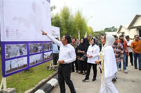 Kata Pj Gubernur Banten Al Muktabar Investasi Di Banten Banyak