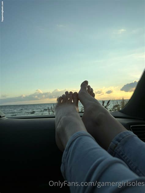 Gamergirlsoles Nude OnlyFans Leaks Fappening FappeningBook
