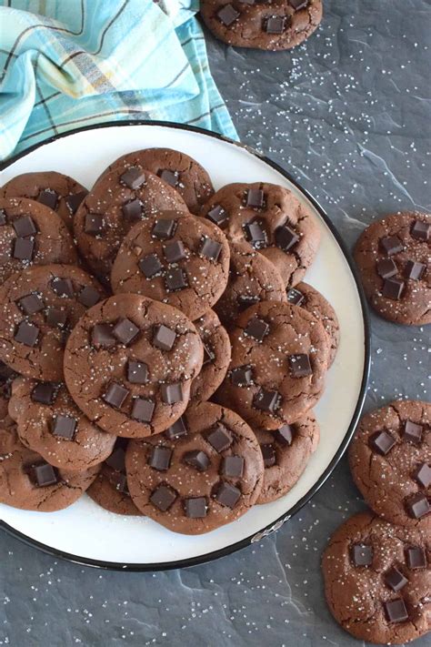 Dark Chocolate Chunk Cookies Lord Byrons Kitchen