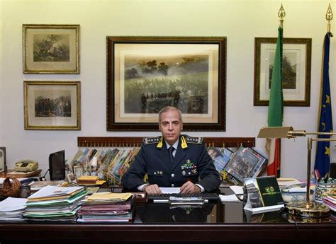 Guardia Di Finanza Il Generale Bruno Buratti Comandante Interregionale