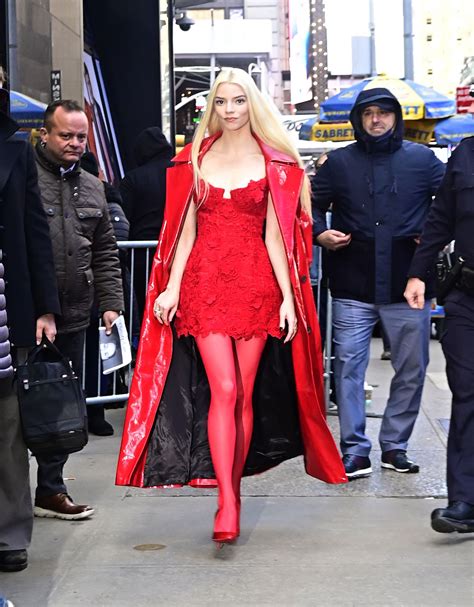 Anya Taylor Style, Clothes, Outfits and Fashion • CelebMafia