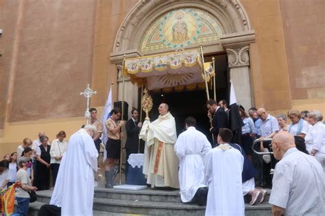 Corpus Christi procesión y bendición en la Plaza Concordia de