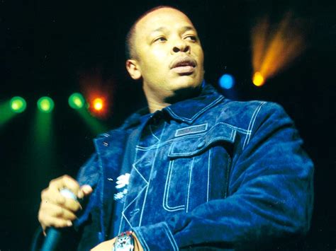 Dr Dre Receives Star On Hollywood Walk Of Fame Snoop Dogg And Eminem Join