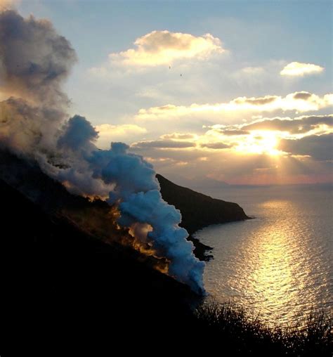 Stromboli Isole Eolie Sicilia Italia Italy Holiday Destinations