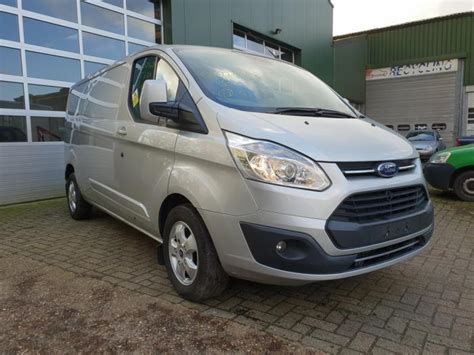 Ford Transit Custom 2 0 TDCi 16V Eco Blue 130 Vehículo de desguace