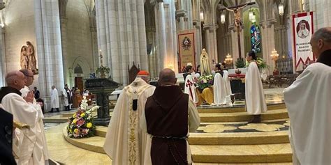 Archidiocesis De Madrid El Cardenal Osoro Preside En La Catedral Una