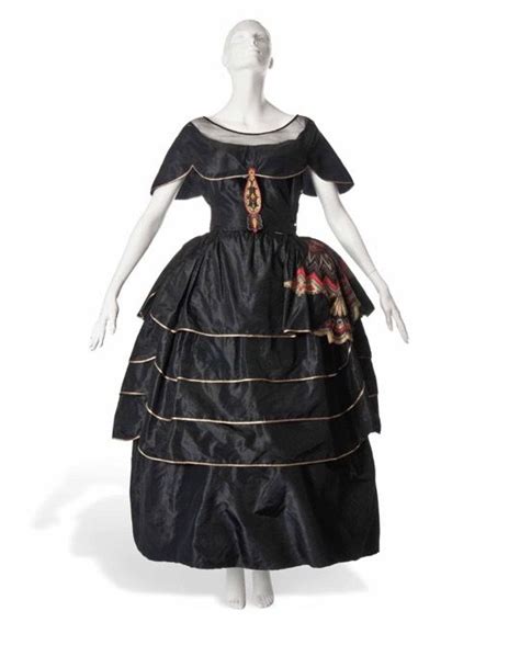 1922 3 Lanvin Robe De Style Worn By Catalina Barcena A Spanish Theatre Actress Jeanne Lanvin