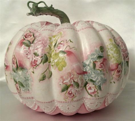 Love This Shabby Chic Pumpkin Saw It On Facebook With No Links Or