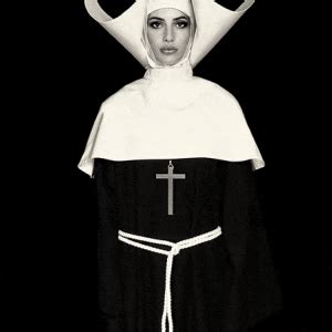 Cécile Plaisance Cornette Nude Black White 2023 Art Angels