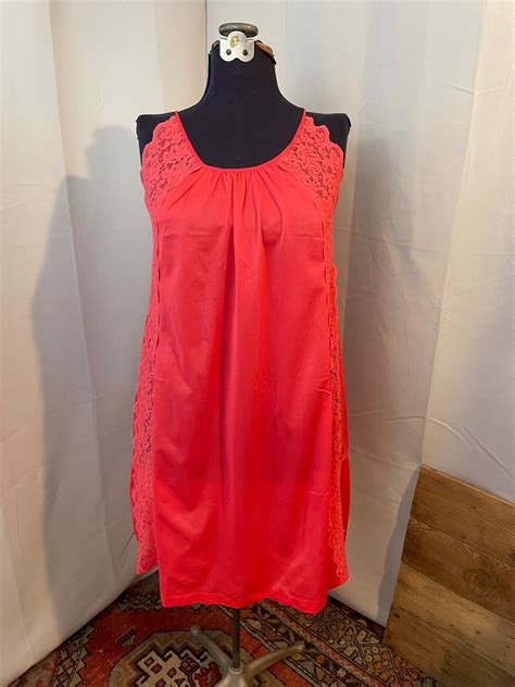 Hot Pink 1960s Vintage Babydoll Nightie Lingerie Tedd Gem