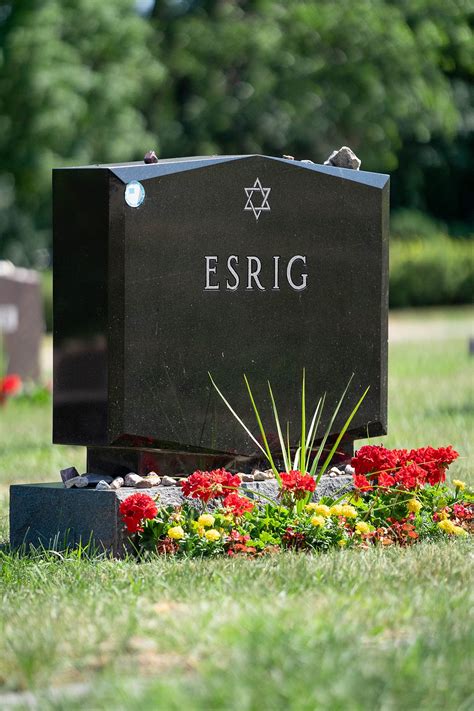 Families are checking Louis memorial chapel obituaries daily 12