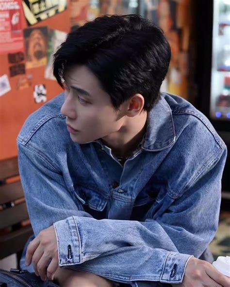 Pin de Yuliya Yotova en DAI GAO ZHENG 