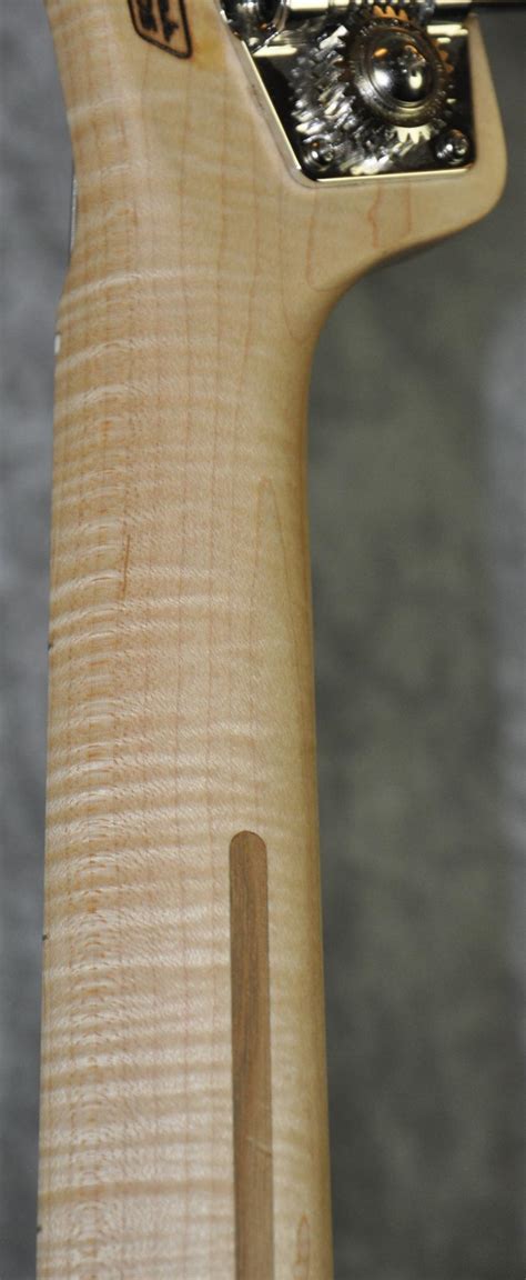 Clern P Bass 55 Ooak One Of A Kind 2020 S Blonde Bass For Sale TIP TOP Musik Guitar Players