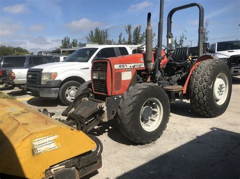 Massey Ferguson Gc1715 Backhoe Attachment