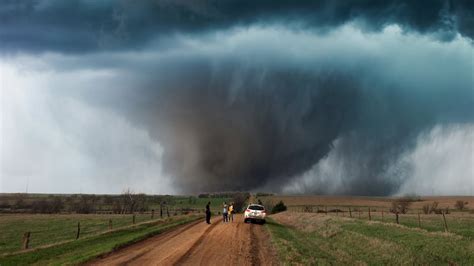 Violent EF 3 Wedge Tornado Mayday Kansas Madness YouTube