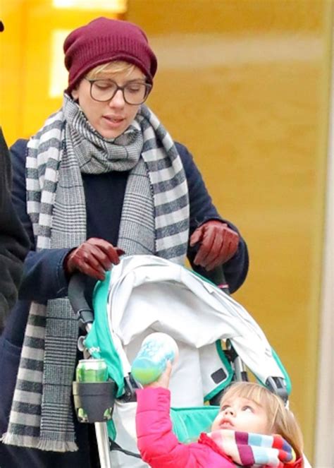 Scarlett Johansson and her daughter Rose | Scarlett, Scarlett johansson