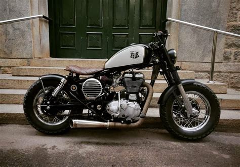 Royal Enfield Bullet Cast Iron Modified Into A Stunning Bobber