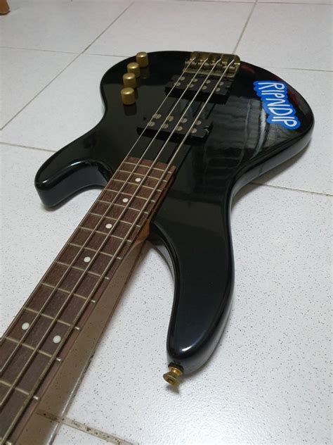 Shine 4 String Bass Guitar Hobbies And Toys Music And Media Musical