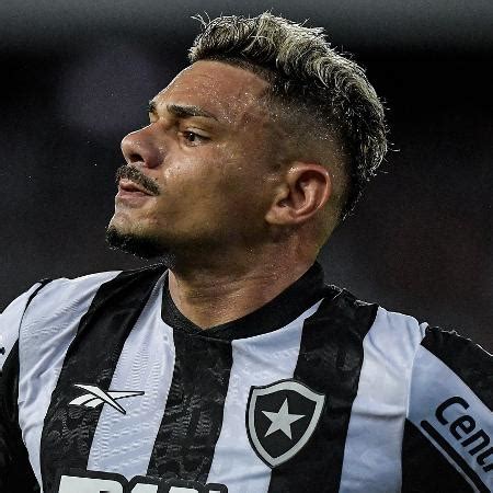 Botafogo Encara Fluminense Em Ltima Cartada Para Avan Ar No Carioca