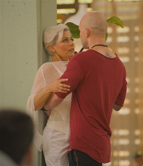 I Am A Professional Sex Surrogate Who Is Paid A Session To Help Virgins Explore Their