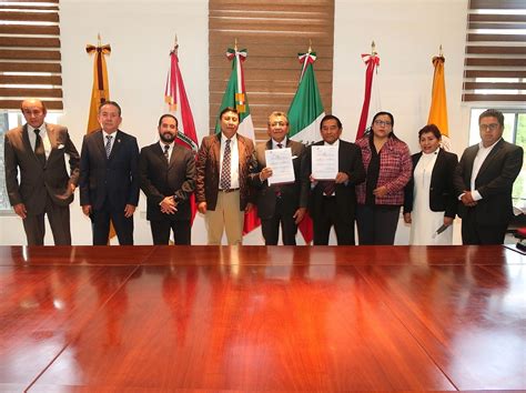 Signan Convenio de Colaboración UATx y COEPRIST