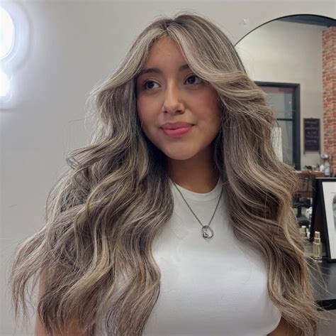 30 Summer Blonde Balayage 2025 Ideas That Look Effortless With Dark Roots And Natural Vibes