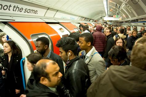 Londoners debate if the bayswater tube is the slowest 8