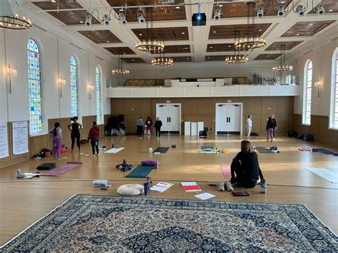 The 10 Best Yoga Studios in Nashville