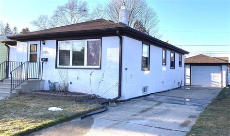 1623 Smith Street Green Bay Wi 54302 Mls 50274441 Listing