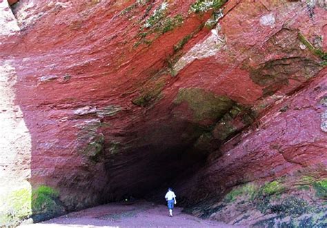 St. Martins Sea Caves - St. Martins | New Brunswick - 1000 Towns of Canada